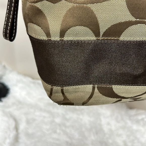 Coach Two Tone Signature Medium Size Tote - Satchel F15112 - Picture 9 of 12